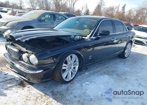2006 Jaguar Xj Xjr из США, поврежденный, VIN SAJWA73C96TH00889